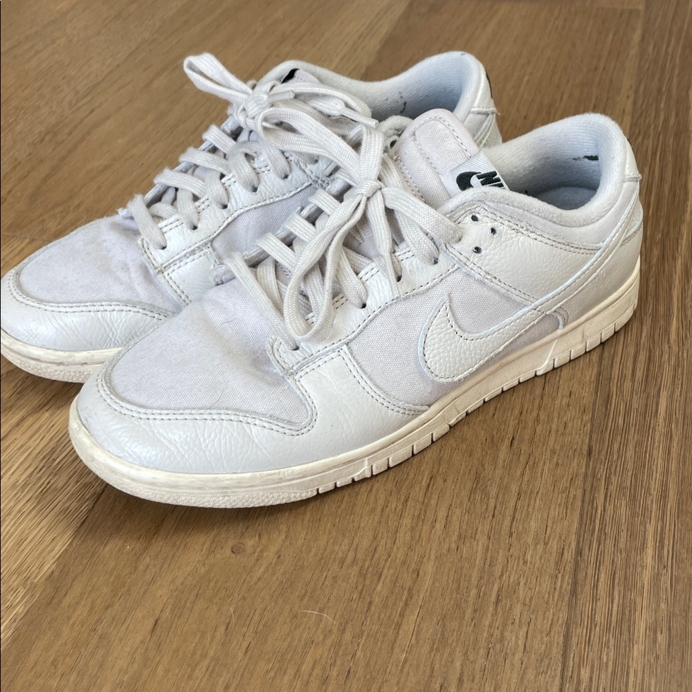 Nike Dunk Retro - Men's 7.5 / Women’s 9